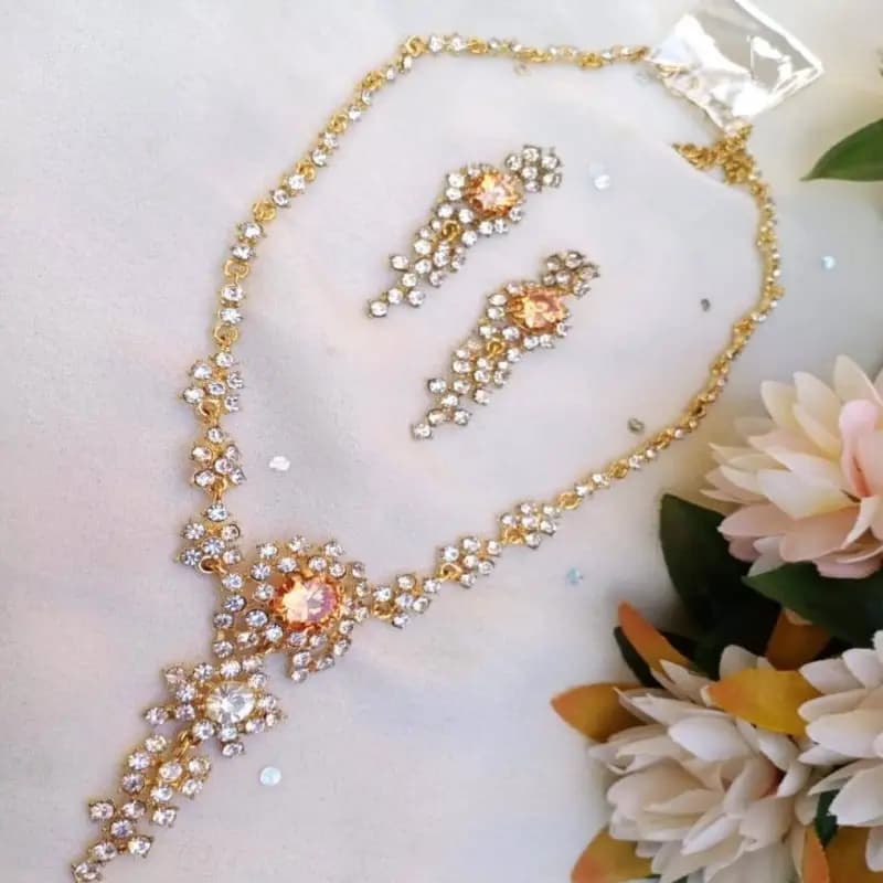 3 Pcs Western Necklace Set